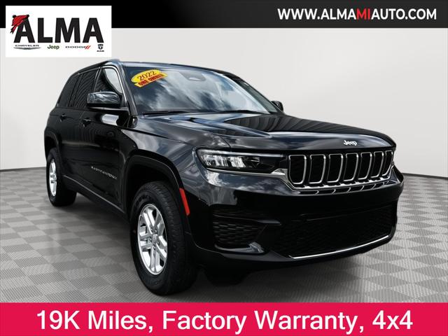 2022 Jeep Grand Cherokee Laredo 4x4 2022 Jeep Grand Cherokee Laredo 4x4