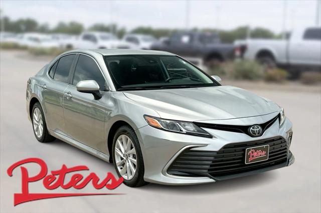 2022 Toyota Camry LE
