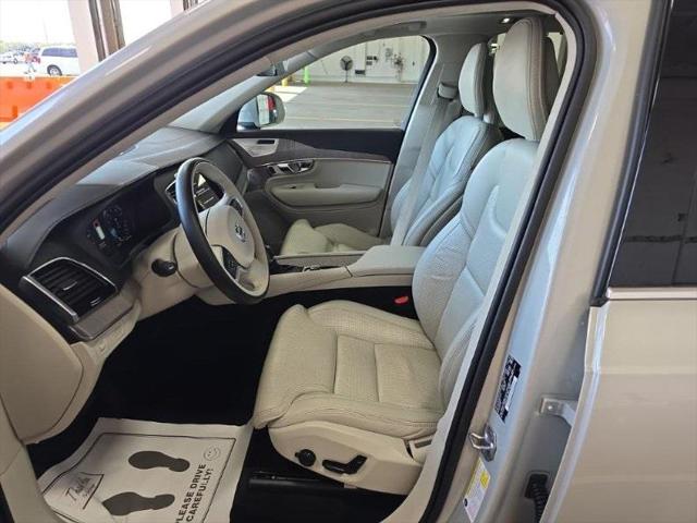 2022 Volvo XC90 T6 Inscription 6 Passenger