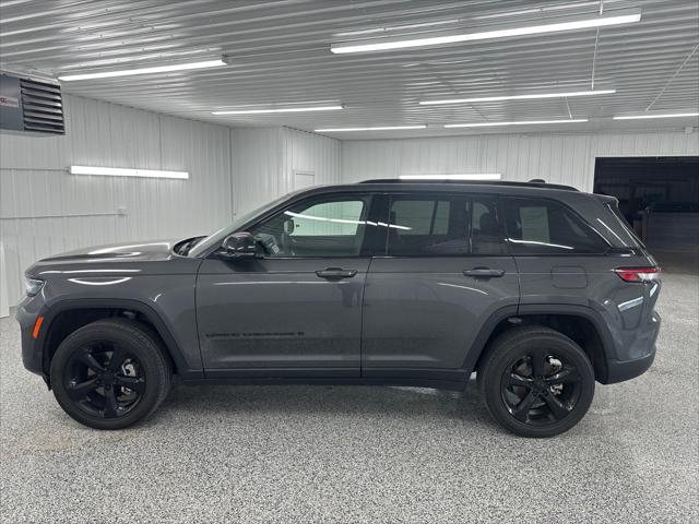 2023 Jeep Grand Cherokee Altitude 4x4