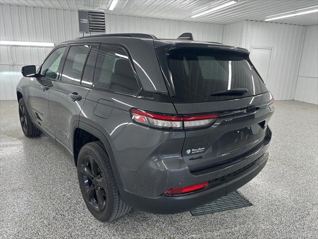 2023 Jeep Grand Cherokee Altitude 4x4