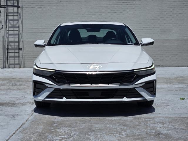 2024 Hyundai Elantra Limited