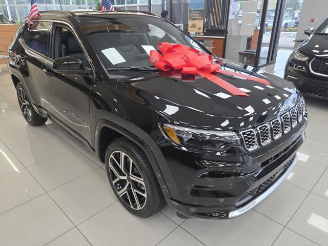 2025 Jeep Compass COMPASS LIMITED 4X4