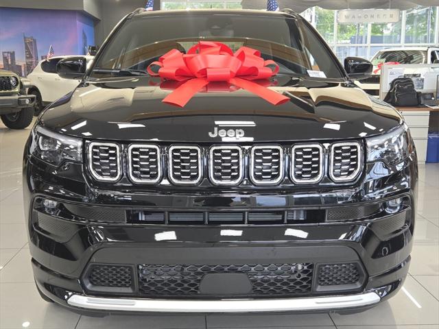 2025 Jeep Compass COMPASS LIMITED 4X4