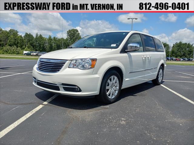 2012 Chrysler Town and Country Touring-L