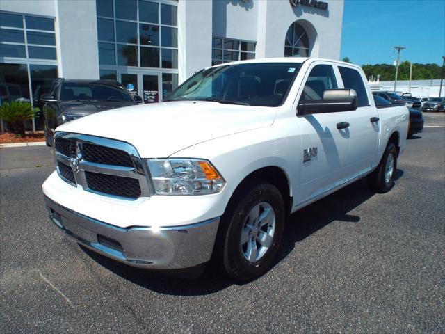 2023 RAM 1500 Classic SLT Crew Cab 4x2 57 Box