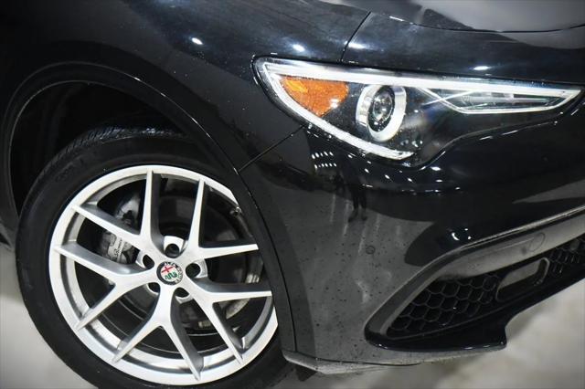 2021 Alfa Romeo Stelvio Ti AWD