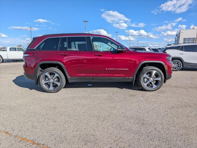 2025 Jeep Grand Cherokee GRAND CHEROKEE LIMITED 4X4