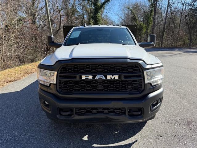 2022 RAM 3500 Chassis Tradesman/SLT