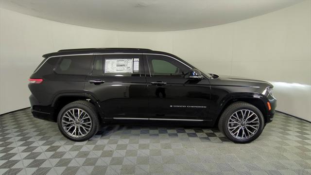 2025 Jeep Grand Cherokee GRAND CHEROKEE L SUMMIT RESERVE 4X4