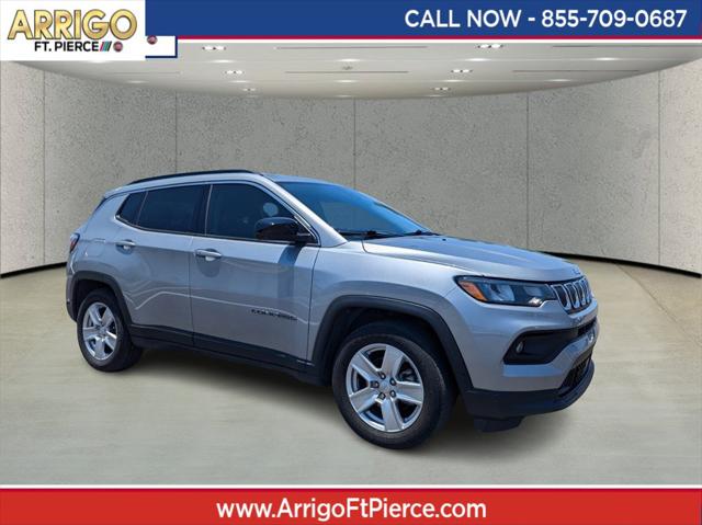 2022 Jeep Compass Latitude FWD