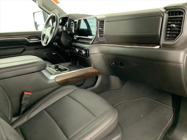 2024 GMC Sierra 3500HD SLT