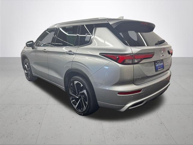 2023 Mitsubishi Outlander SEL 2.5 2WD