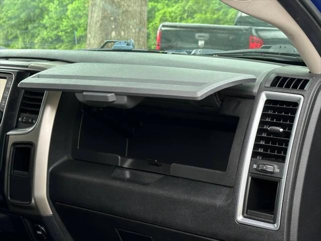 2018 Ram 1500 SLT Quad Cab 4x2 64 Box