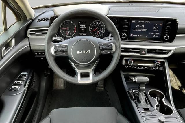2023 Kia K5 LXS