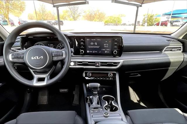 2023 Kia K5 LXS