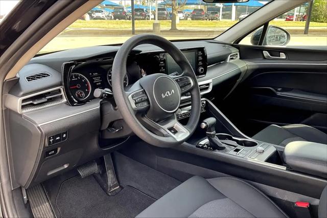 2023 Kia K5 LXS