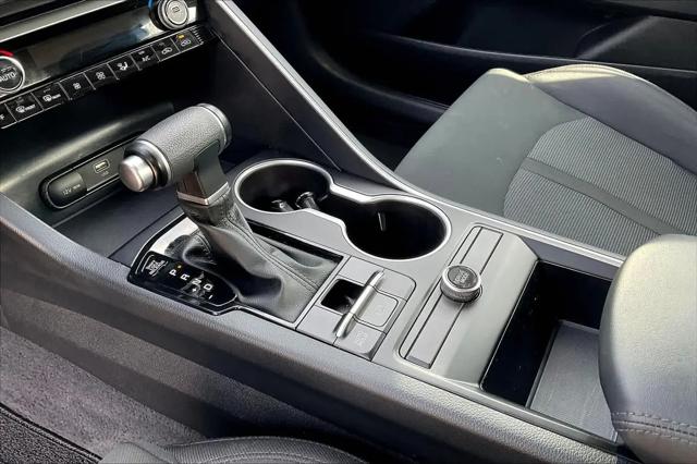 2023 Kia K5 LXS