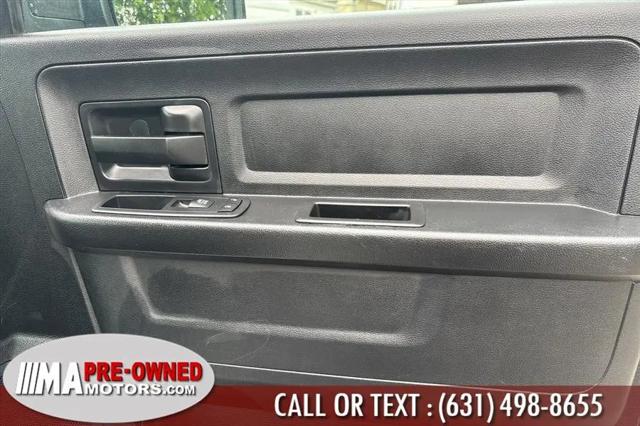 2017 Ram 1500 Express Quad Cab 4x4 6'4" Box