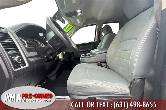 2017 Ram 1500 Express Quad Cab 4x4 6'4" Box