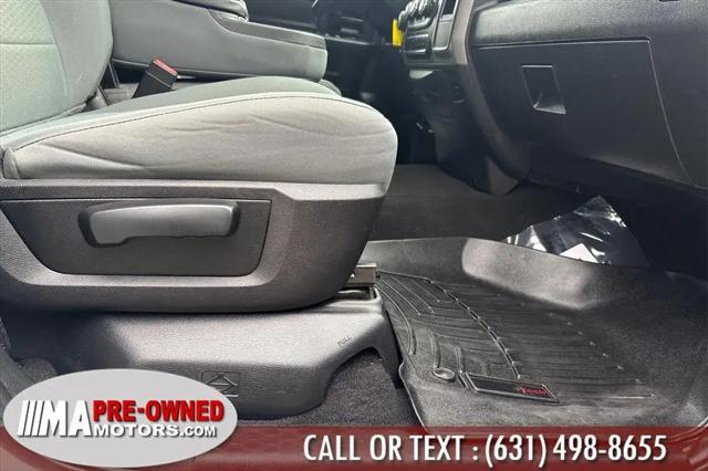 2017 Ram 1500 Express Quad Cab 4x4 6'4" Box