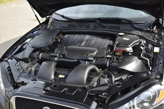 2012 Jaguar XF XFR