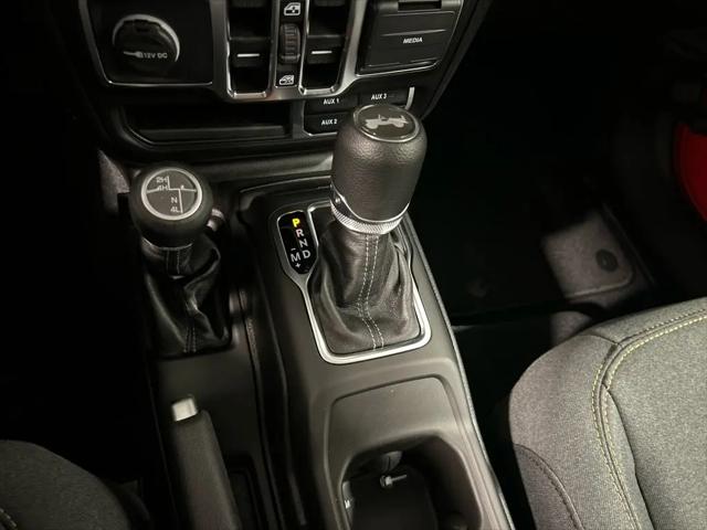 2025 Jeep Wrangler 4-Door Sahara 4x4