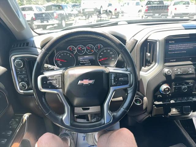 2020 Chevrolet Silverado 1500 4WD Crew Cab Short Bed LT