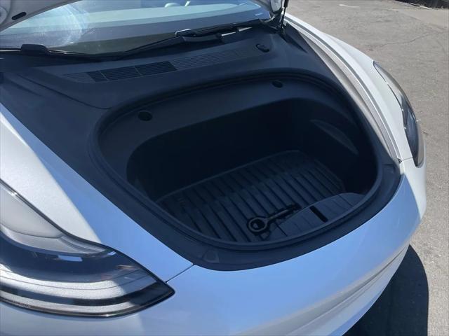 2021 Tesla Model 3 Standard Range Plus Rear-Wheel Drive