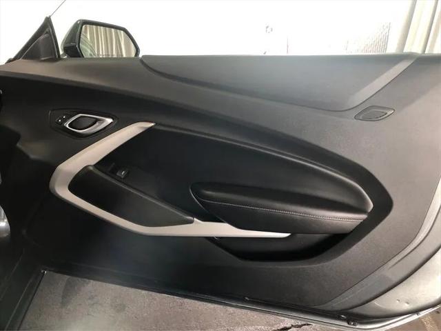 2018 Chevrolet Camaro 1LS