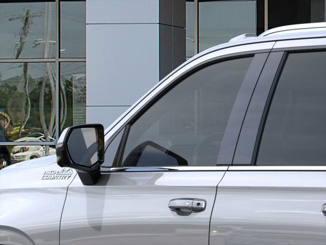 2025 Chevrolet Suburban 4WD High Country