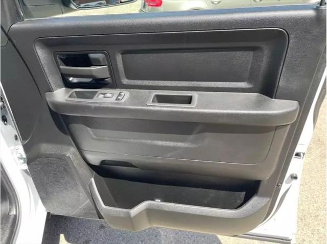 2022 Ram 2500 Tradesman Crew Cab 4x2 6'4" Box