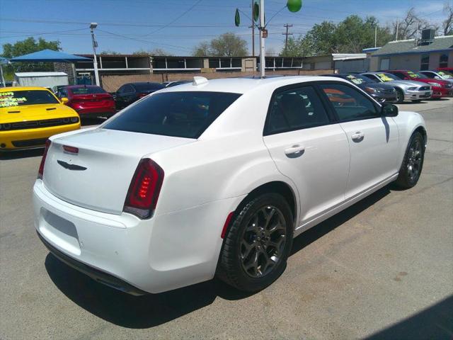 2016 Chrysler 300 300S