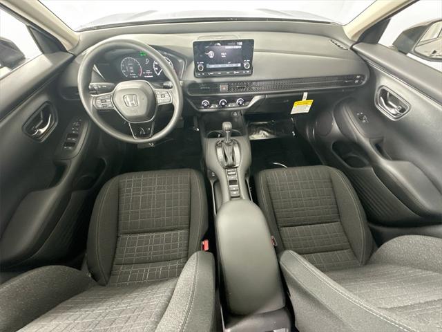 2025 Honda HR-V AWD LX