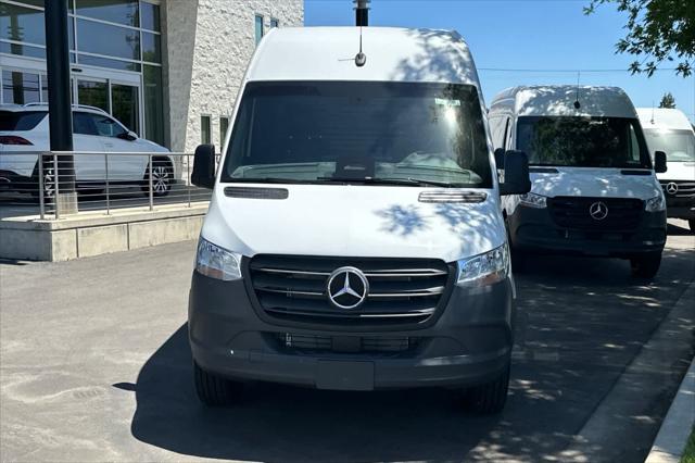 2025 Mercedes-Benz Sprinter 2500 Standard Roof 4-Cyl Diesel HO