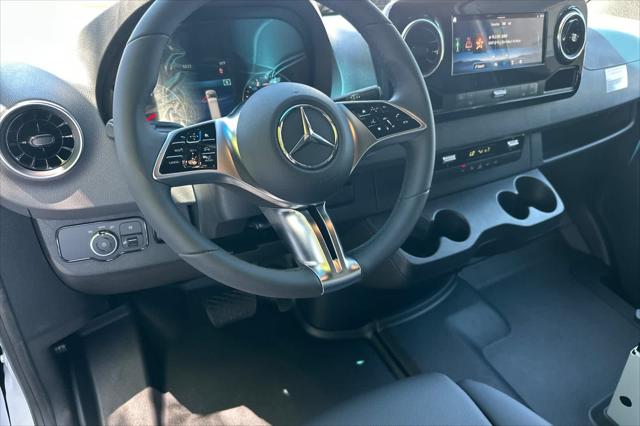 2025 Mercedes-Benz Sprinter 2500 Standard Roof 4-Cyl Diesel HO