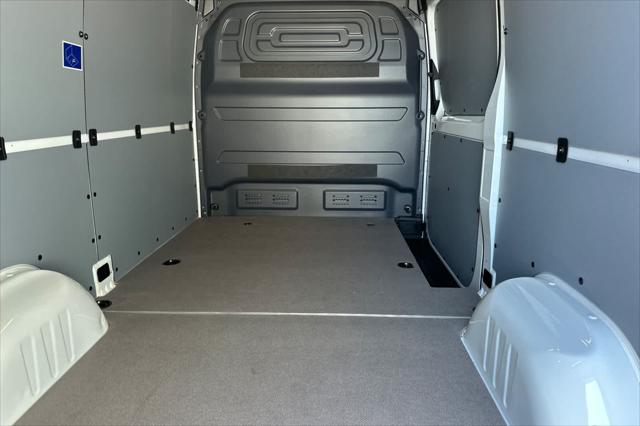 2025 Mercedes-Benz Sprinter 2500 Standard Roof 4-Cyl Diesel HO