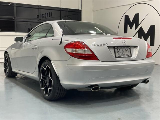 2006 Mercedes-Benz SLK SLK 350 SLK 350 2dr Convertible / 3.0L V6 / Leather Seats
