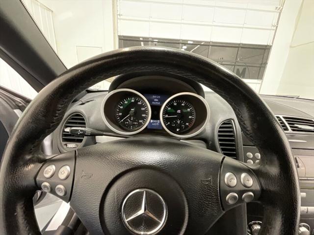 2006 Mercedes-Benz SLK SLK 350 SLK 350 2dr Convertible / 3.0L V6 / Leather Seats