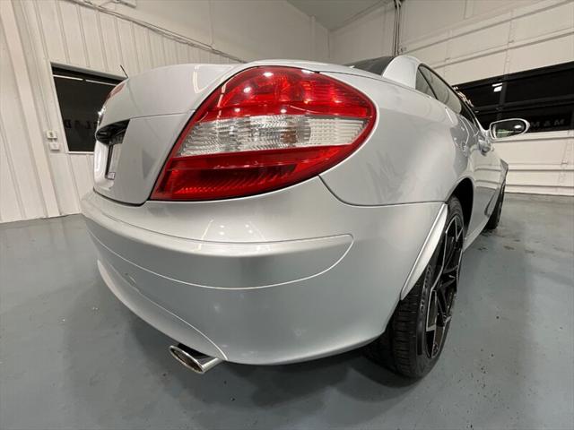 2006 Mercedes-Benz SLK SLK 350 SLK 350 2dr Convertible / 3.0L V6 / Leather Seats