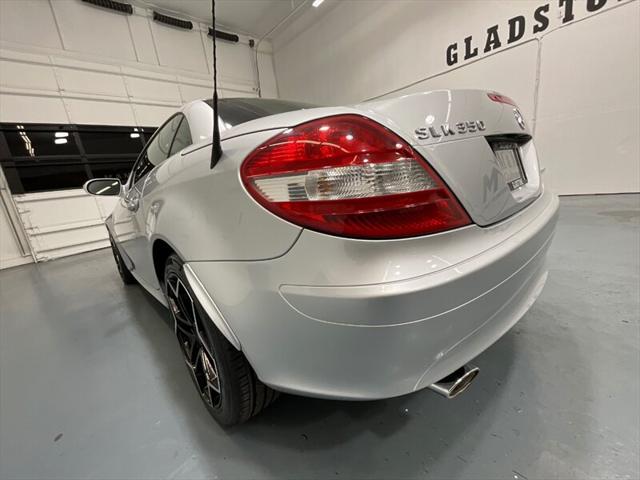 2006 Mercedes-Benz SLK SLK 350 SLK 350 2dr Convertible / 3.0L V6 / Leather Seats