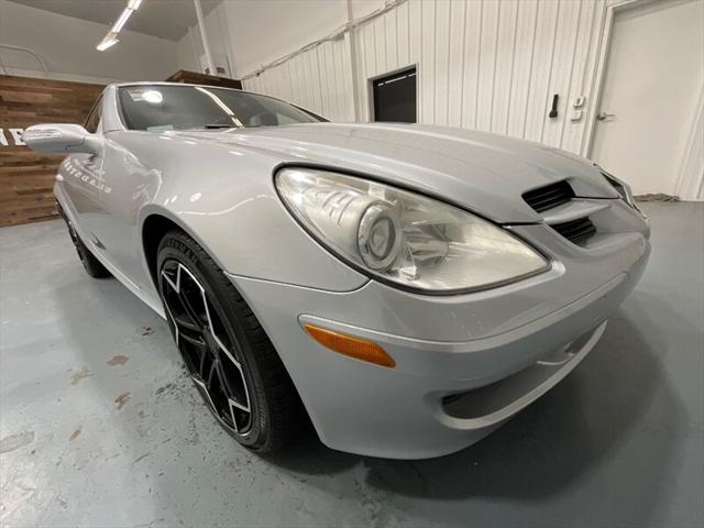 2006 Mercedes-Benz SLK SLK 350 SLK 350 2dr Convertible / 3.0L V6 / Leather Seats