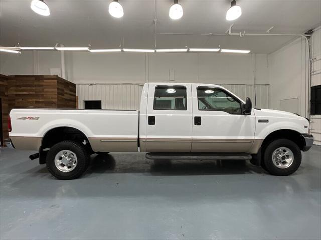 1999 Ford F-250 Lariat Crew Cab 4X4/7.3L DIESEL / 1-OWNER /Leather