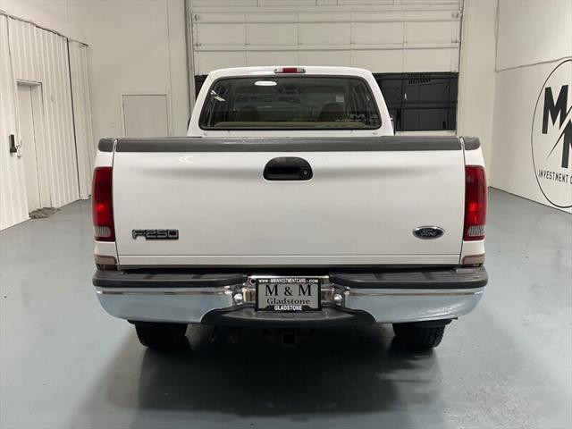 1999 Ford F-250 Lariat Crew Cab 4X4/7.3L DIESEL / 1-OWNER /Leather