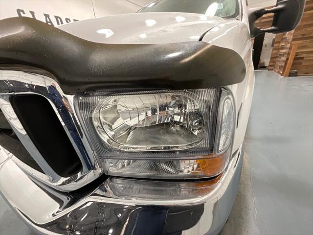 1999 Ford F-250 Lariat Crew Cab 4X4/7.3L DIESEL / 1-OWNER /Leather