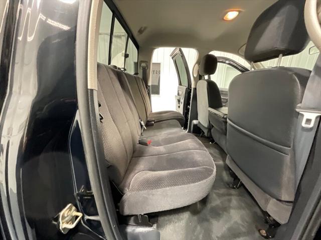 2003 Dodge Ram 2500 SLT 4dr Quad Cab 4X4 / 5.7L V8 / 53,000 MILES