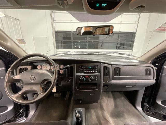 2003 Dodge Ram 2500 SLT 4dr Quad Cab 4X4 / 5.7L V8 / 53,000 MILES