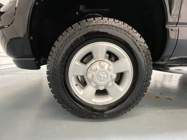 2003 Dodge Ram 2500 SLT 4dr Quad Cab 4X4 / 5.7L V8 / 53,000 MILES