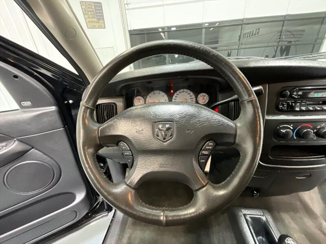 2003 Dodge Ram 2500 SLT 4dr Quad Cab 4X4 / 5.7L V8 / 53,000 MILES