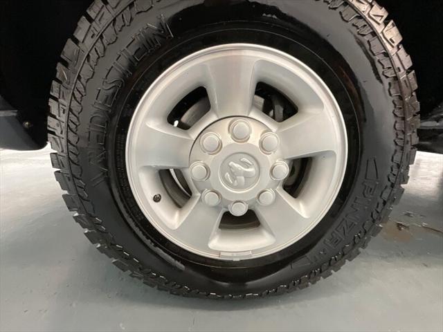 2003 Dodge Ram 2500 SLT 4dr Quad Cab 4X4 / 5.7L V8 / 53,000 MILES